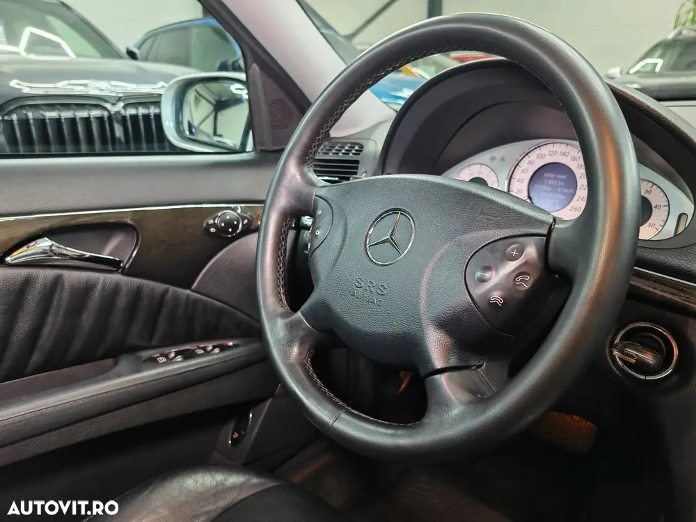 Mercedes-benz E