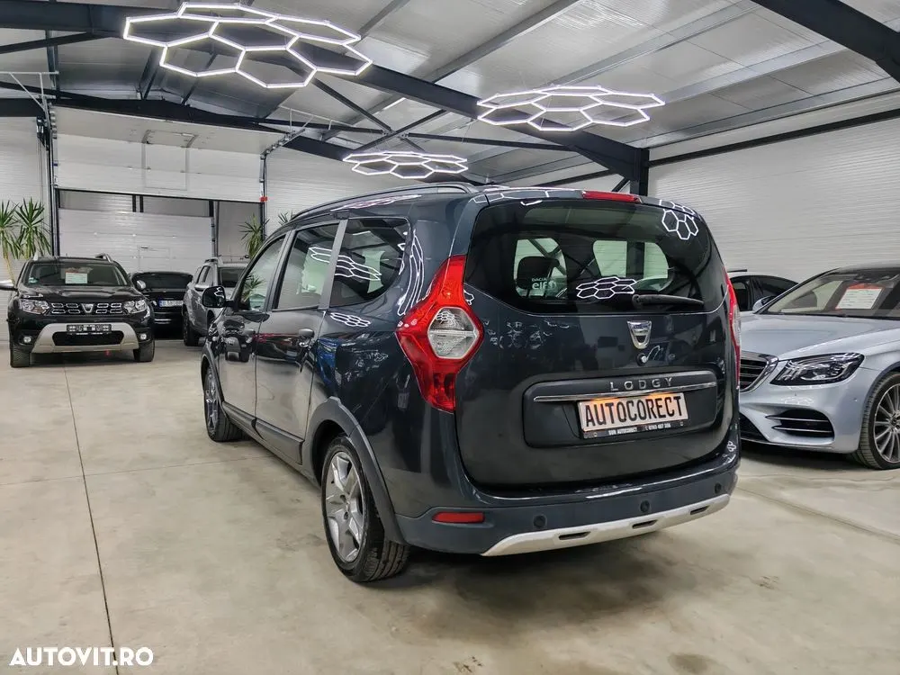 Dacia Lodgy