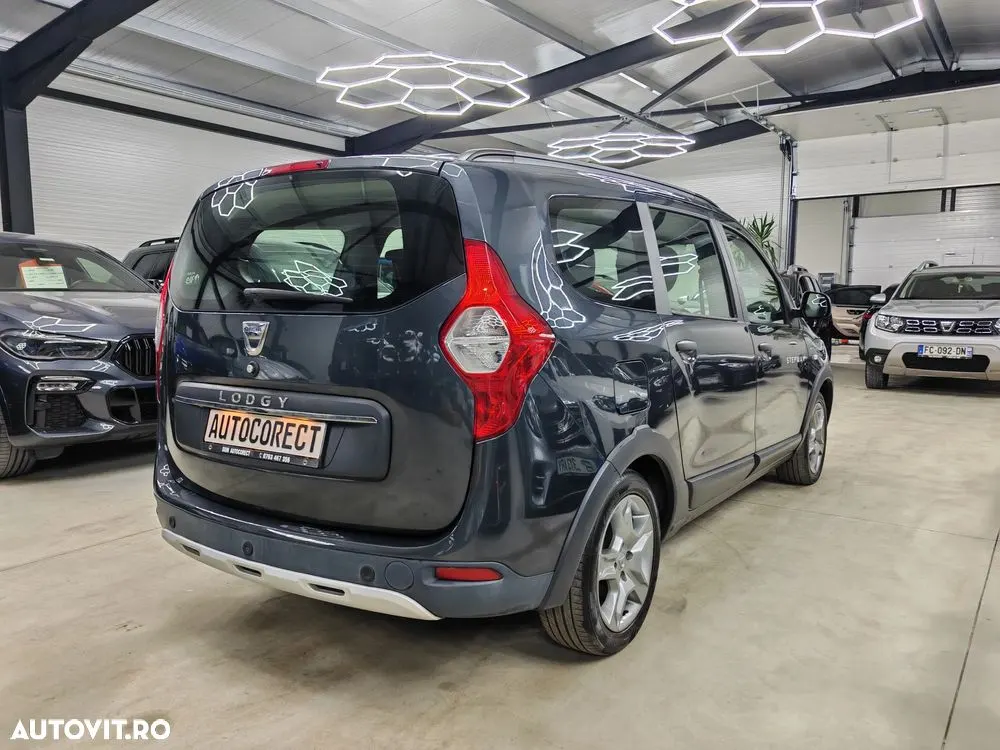 Dacia Lodgy